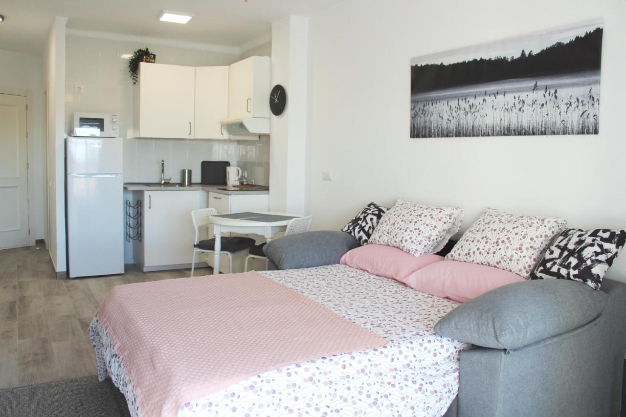 Charming Studio Nerja With Pool Экстерьер фото