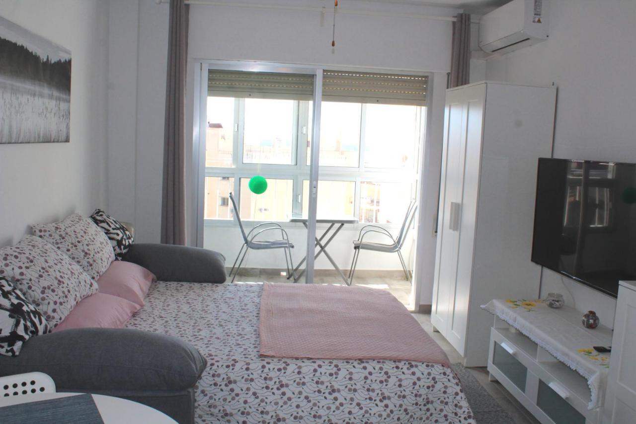 Charming Studio Nerja With Pool Экстерьер фото