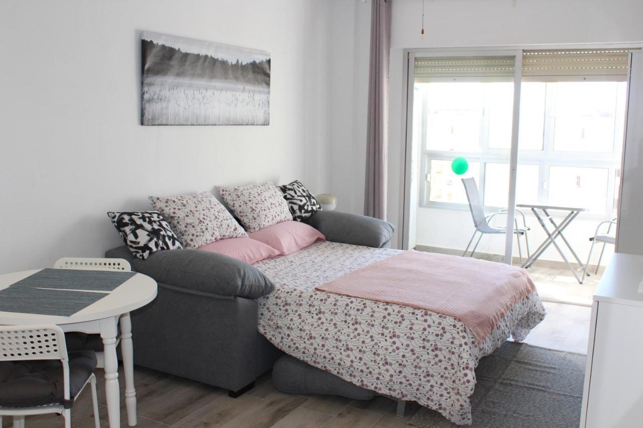 Charming Studio Nerja With Pool Экстерьер фото